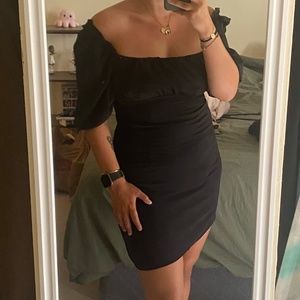 BLACK DRESS
